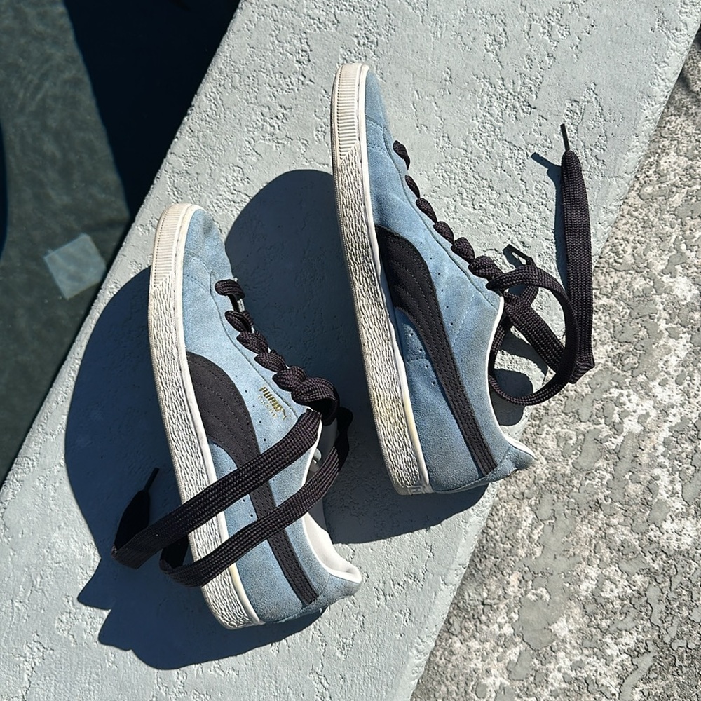 Puma sneakers
